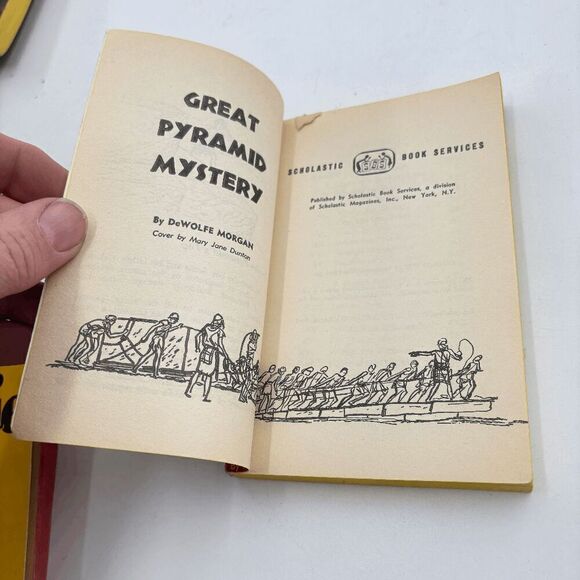 Great Pyramid Mystery vintage paperback 1963 SBS T-33 de Wolfe Morgan Pharoah - Picture 5 of 6